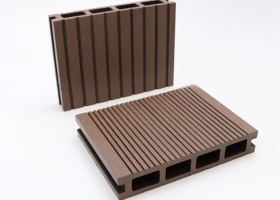 Αδιάβροχα υπαίθρια Decking ξύλινα πλαστικά σύνθετα Decking κεραμίδια WPC