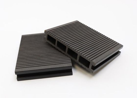 140x25mm δορών πλαισίων δαπέδων εύκολη εγκατάσταση Decking κήπων πλαστική ξύλινη