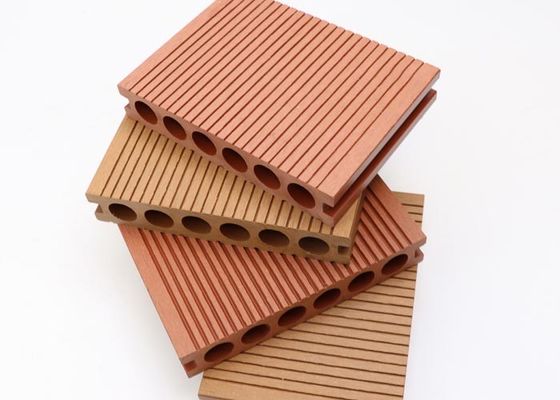 140x25mm δορών πλαισίων δαπέδων εύκολη εγκατάσταση Decking κήπων πλαστική ξύλινη