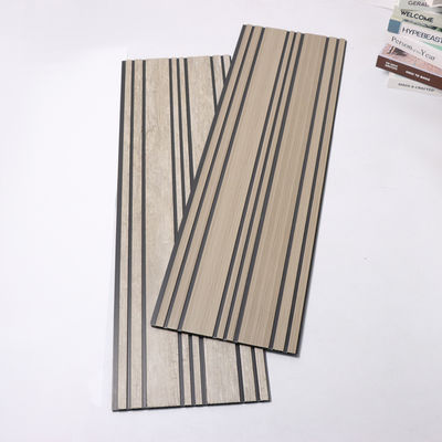 Πίνακας τοίχου PVC με φλουτίδα Πίνακα PVC πυρόστακτο Ελαφρύ τοίχο PVC για εσωτερική διακόσμηση Πίνακας τοίχου PVC χονδρικής πώλησης Εύκολη εγκατάσταση