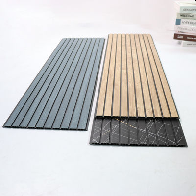 Διακοσμητικό πάνελ οροφής PVC για τοίχο Εμπορικό κάλυμμα τοίχου PVC Εσωτερικό πάνελ τοίχου Ανθεκτικό Υλικό τοίχου εύκολου καθαρισμού