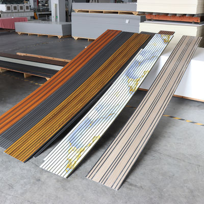 Τρισδιάστατο ανάγλυφο πάνελ οροφής PVC για διακοσμητικούς τοίχους, μοντέρνο πάνελ τοίχου, ανάγλυφη επιφάνεια, επένδυση τοίχου PVC, εύκολο στο καθάρισμα