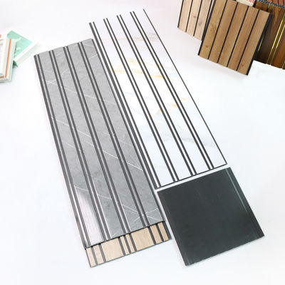 Επαγγελματικού βαθμού πάνελ οροφής PVC για τοίχο, αδιάβροχο, ανθεκτικό στην υγρασία, σανίδα τοίχου PVC για κατάστημα, ξενοδοχείο, εστιατόριο