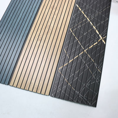 Πίνακα οροφής PVC ξύλου για το εσωτερικό τοίχωμα Κόστος αποτελεσματικό τοίχωμα Εναλλακτική λύση για τα κεραμίδια Εύκολη συντήρηση