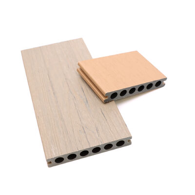 Ανθεκτικό εξωτερικό πίνακα τοίχου WPC εξωτερικό αδιάβροχο σύνθετο ξύλο για μακροχρόνια εξωτερική χρήση