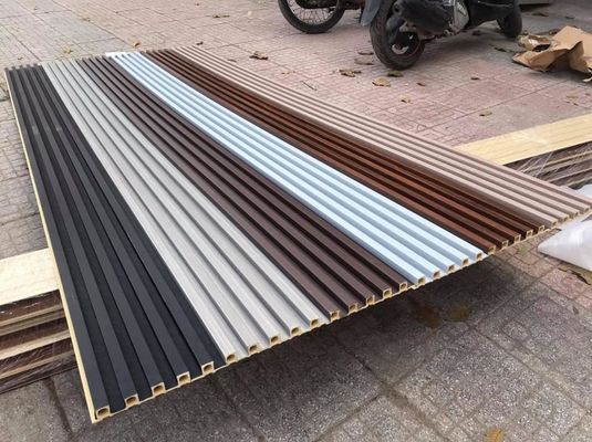 Ξύλινη σιταριού PVC WPC τοίχων επιτροπής Fluted τοίχων επιτροπή τοίχων επιτροπών WPC τρισδιάστατη