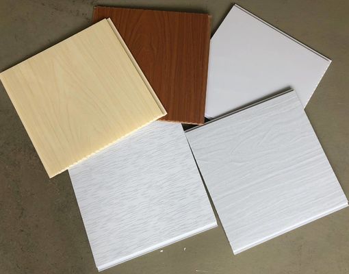 Φυλλόμορφη PVC ανώτατων πινάκων καθαρή λευκιά PVC επιτροπής επιτροπή ανώτατων τοίχων PVC μεταλλινών λευκιά